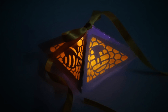 Honeycomb Ornament Box: 3D SVG for Seasons